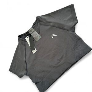 NWT Oner Active Crop Top